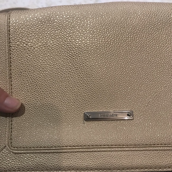 Alligator print cross body - Picture 6 of 7